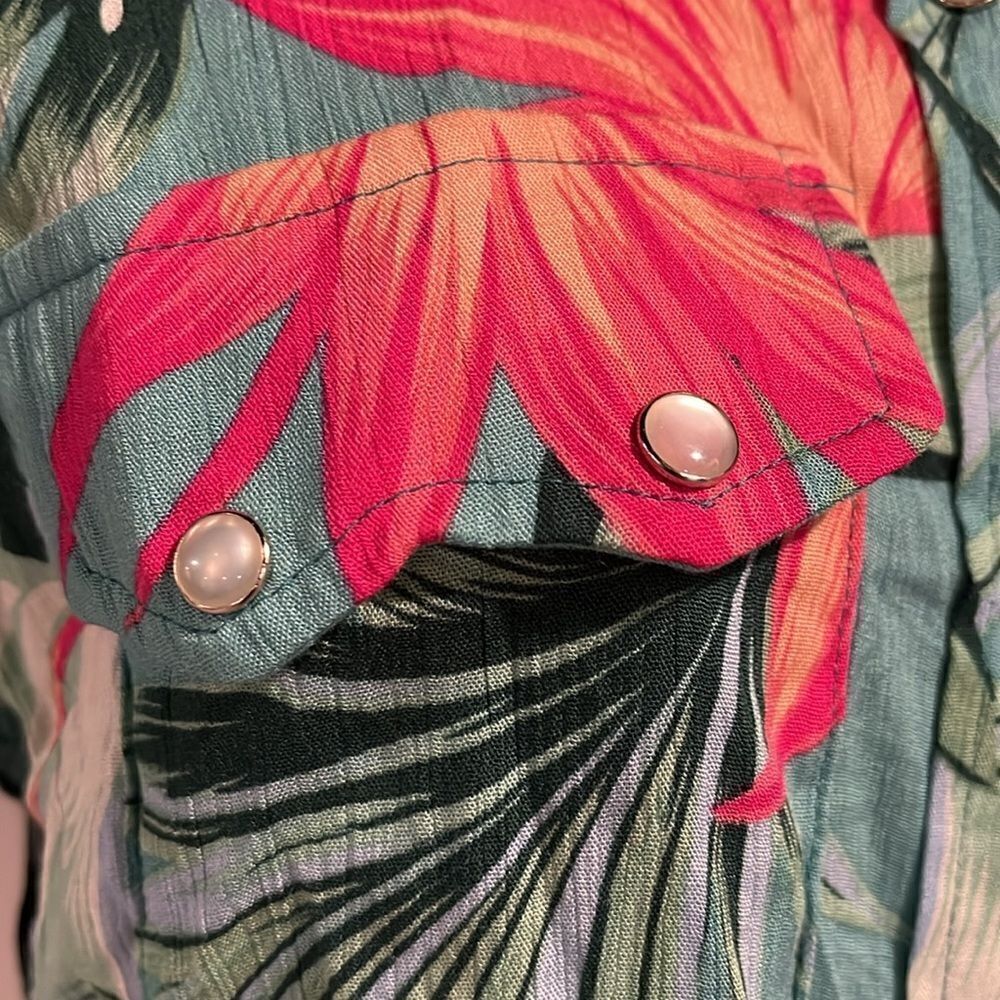 Free People NWT Sandrine Rose Hawaii luau floral snap button top turquoise XS - Picture 3 of 8